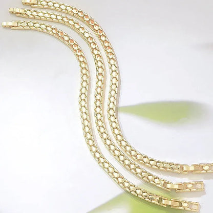 🎁 Today Only: FREE Gift Box + FREE Shipping on 2+ 💫 Gold Snake-Scale Chain Bracelet – 50% OFF